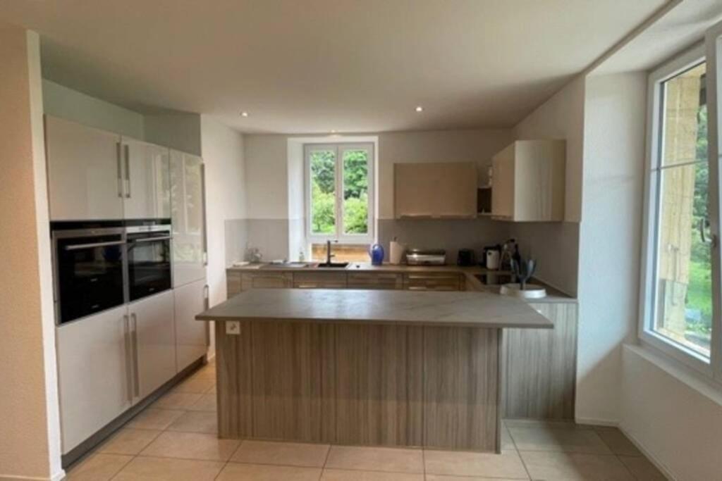 Voeens, St-Blaise, Logement Entier - 2 Chambres Marin Bagian luar foto