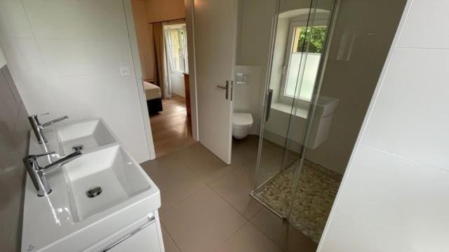 Voeens, St-Blaise, Logement Entier - 2 Chambres Marin Bagian luar foto